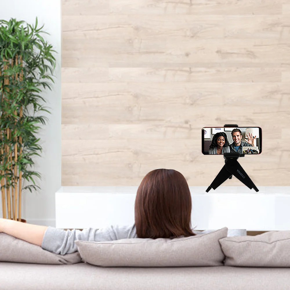 Hollyland LARK A1 Mini Duo 2-Person Wireless Mic System for iOS + 16GB MicroSD & Vivitar Selfie Tripod - Image 11
