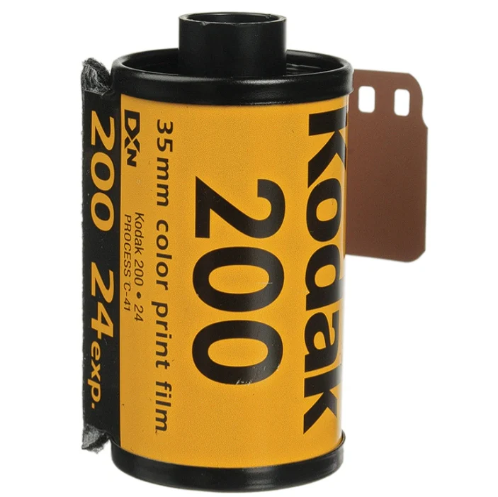 Kodak GOLD 200 Color Negative Film 35mm Roll Film, 24 Exposures - Image 3