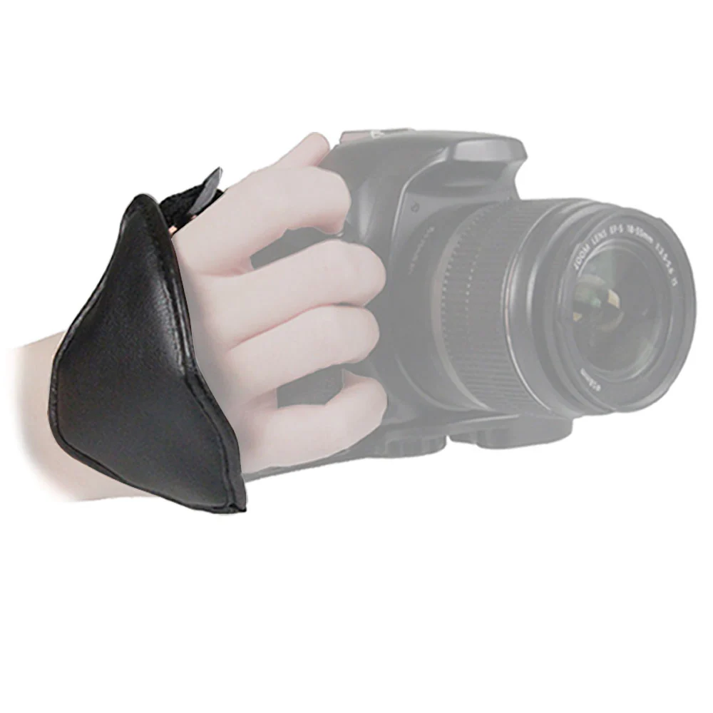 Nikon Z30 Mirrorless Camera + Nikon AF-S NIKKOR 50mm f/1.4G Lens + Lens Mount Adapter for Nikon F Mount G-Type Lenses to Mount on Nikon Z Series Cameras - Manual Control + 64GB SDXC Card + Tripod + 58mm Filter Set + Grip Strap + flash + Case + CleaningKit - Image 9