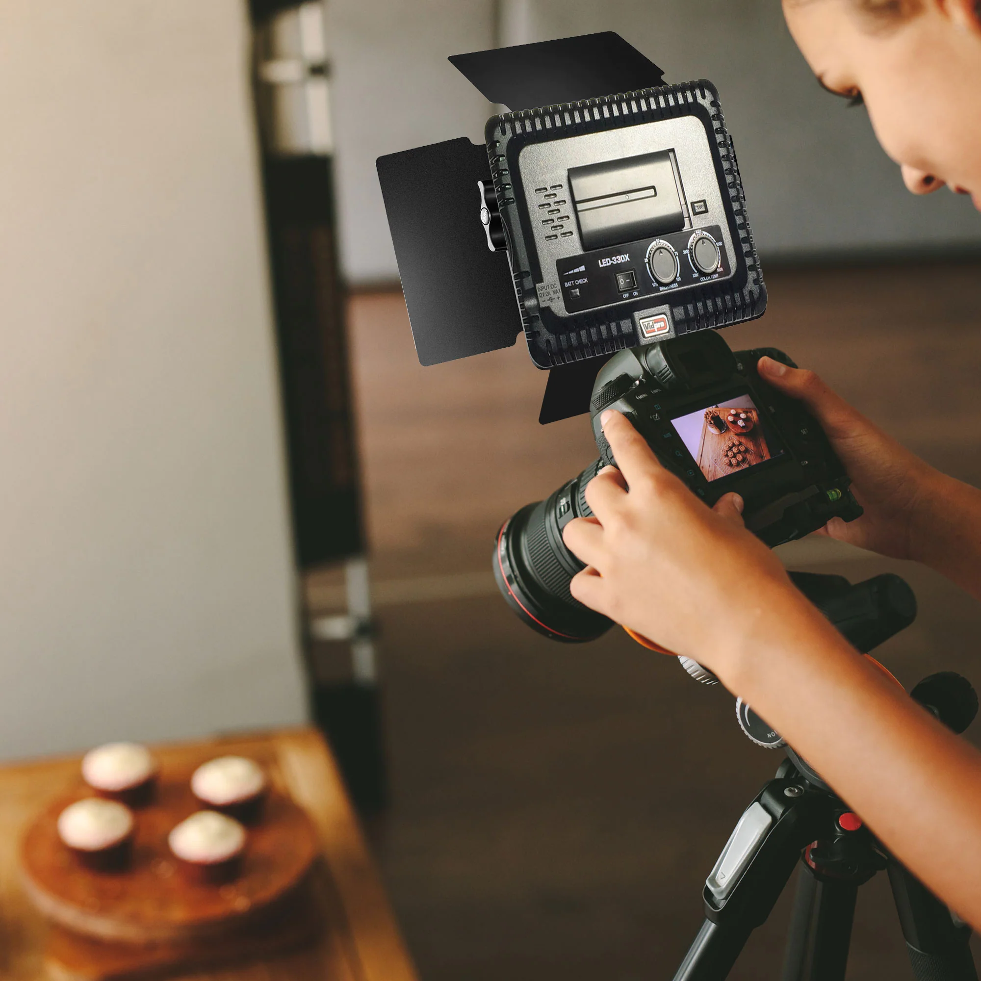 Vidpro LED-330X Varicolor Studio Video Lighting Kit with Built-in Barn Doors & Diffuser Includes Li-ion Battery & Charger, AC Adapter, Adjustable Shoe Mount + Vivitar Tabletop 27" Adjustable Height Multipurpose Light Stand Solid Locking System with Carryi - Image 3